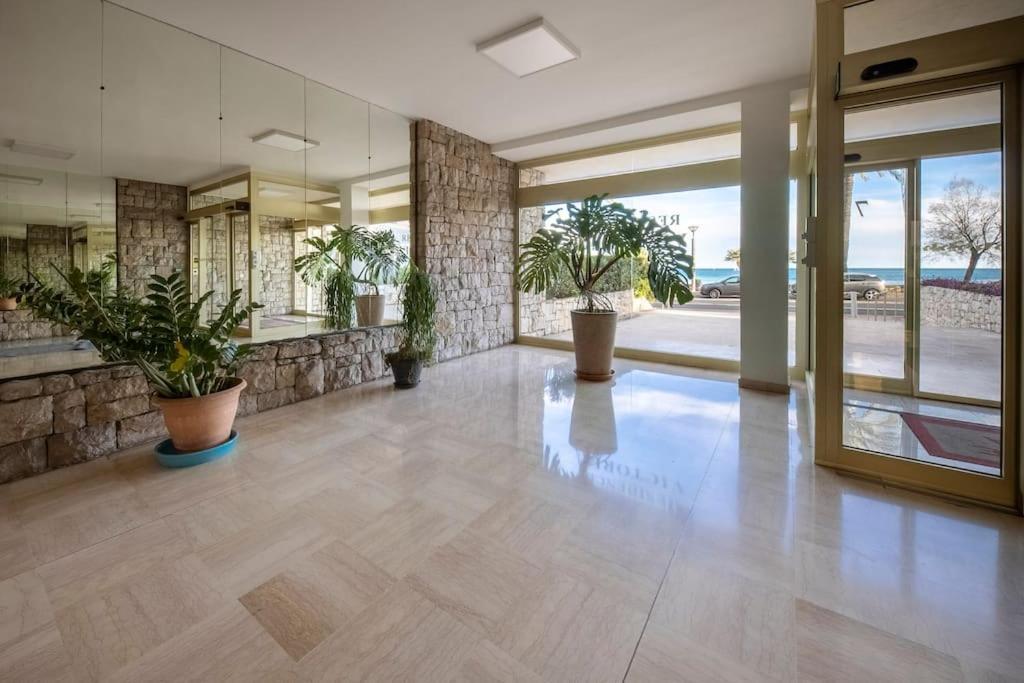רוקברון-קאפ-מרט 06B - Beautiful 2 Rooms With Terrace Sea View מראה חיצוני תמונה